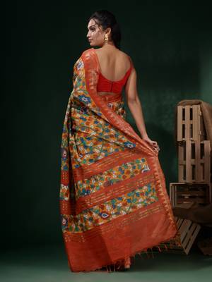 Yellow Silk Blend Handwoven Soft Saree With Floral Print 4