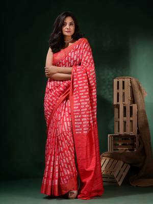Crimson Red Silk Blend Handwoven Soft Saree With Block Print 2