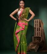 Parrot Green Cotton Handwoven Soft Saree With Temple Border Without Blouse