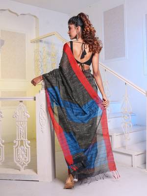 Black Handwoven Cotton Blend Gheecha Saree 4