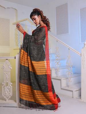 Black Handwoven Cotton Blend Gheecha Saree 3
