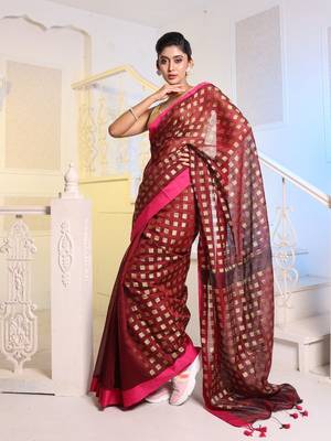 Maroon Handwoven Cotton Blend Soft Saree With Zari Woven Checked Box Design 1