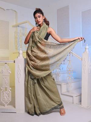 Beige Cotton Blend Handwoven Saree With Gheecha Pallu 1