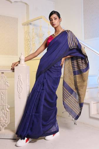 Midnight Blue Cotton Blend Handwoven Saree With Gheecha Pallu