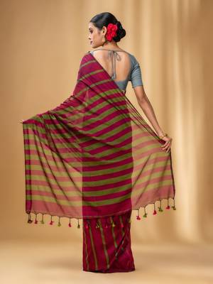 Fuchsia And Green Cotton Handwoven Soft Saree With Stripe Pattern 4