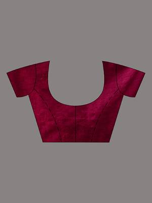 Fuchsia And Green Cotton Handwoven Soft Saree With Stripe Pattern 5