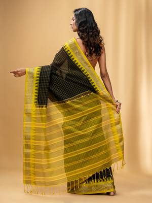 Black Cotton Handwoven Checkered Saree With Zari Nakshi Borders 5