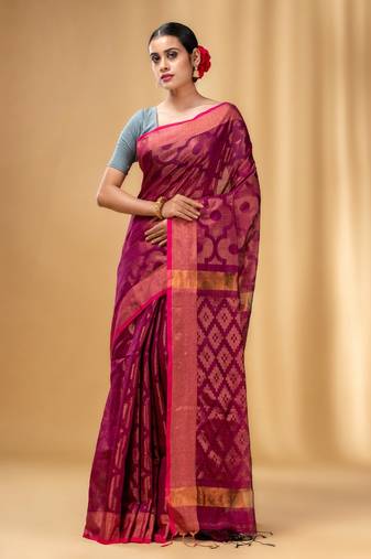 Magenta Cotton Blend Handwoven Saree With Texture Pattern