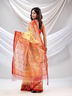 Light Yellow Cotton Blend Handwoven Saree With Zari Woven Nakshi Border 4