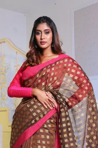Brown Handwoven Cotton Blend Soft Saree With Zari Woven Checked Box Design