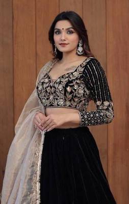 Voolka Black Heavy embroidery flower design Silk Lehenga Choli Set - Full Stitched 3