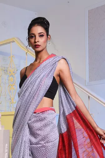 Light Grey Handwoven Cotton Blend Soft Saree With Texture Pattern