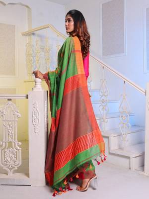 Parrot Green Handwoven Cotton Blend Soft Saree With Stripe Designs 2