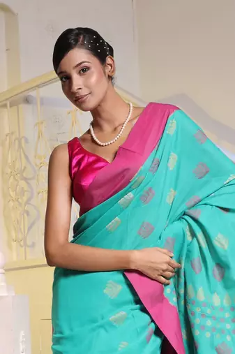 Sea Green Cotton Soft Saree With Textured Pallu