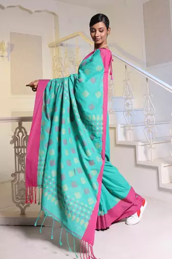 Sea Green Cotton Soft Saree With Textured Pallu
