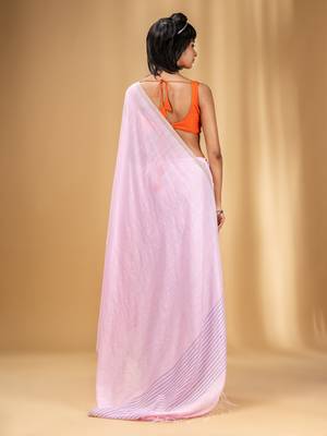 Baby Pink Cotton Handwoven Saree With Stripes Pallu 4