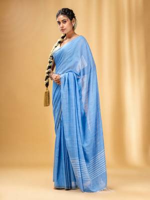 Light Blue Cotton Handwoven Saree With Stripes Pallu 3