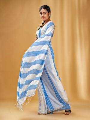 White And Blue Cotton Handwoven Soft Saree With Stripe Pattern 3