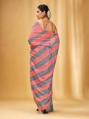 Grey And Red Cotton Handwoven Soft Saree With Stripe Pattern 4