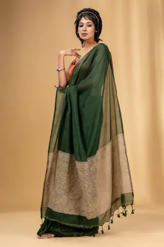 Green Cotton Handwoven Soft Saree With Gheecha Pallu