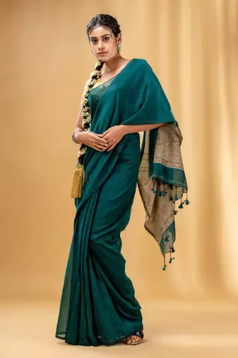 Teal Cotton Handwoven Soft Saree With Gheecha Pallu