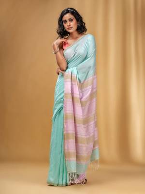 Sea Green Cotton Handwoven Soft Saree With Stripe Pallu In Pink And Beige 2
