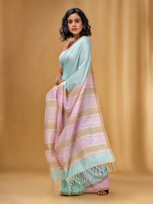 Sea Green Cotton Handwoven Soft Saree With Stripe Pallu In Pink And Beige 3