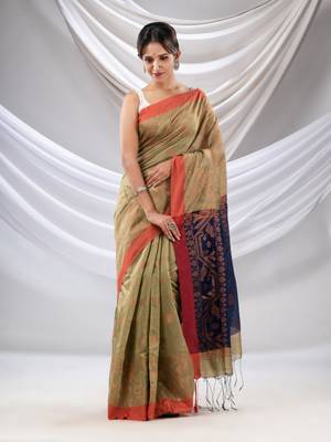 Ecru Cotton Blend Handwoven Saree With Jamdani Border 1