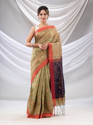 Ecru Cotton Blend Handwoven Saree With Jamdani Border 2