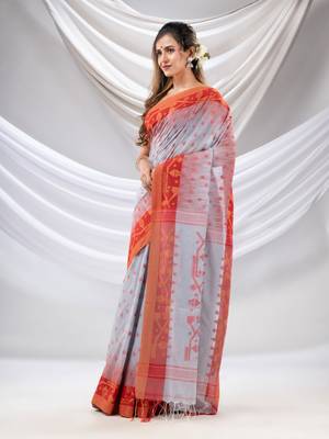 Bluish Grey Cotton Handwoven Saree With Jamdani Design 3