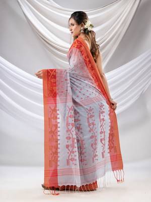 Bluish Grey Cotton Handwoven Saree With Jamdani Design 4