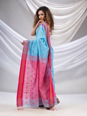 Sky Blue Cotton Handwoven Soft Saree With Floral Buttas 4
