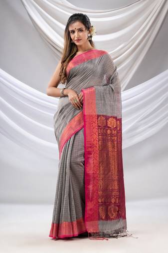 Grey Silk Matka Soft Saree With Checked Pattern