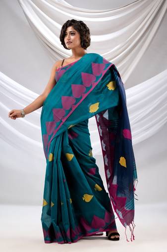 Teal Cotton Blend Handwoven Saree With Woven Design