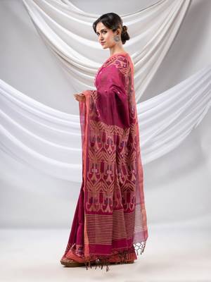 Magenta Cotton Handwoven Soft Saree With Jamdani Borders 3