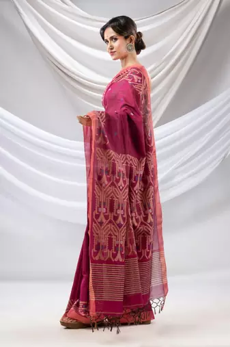 Magenta Cotton Handwoven Soft Saree With Jamdani Borders