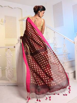 Maroon Handwoven Cotton Blend Soft Saree With Zari Woven Checked Box Design 3