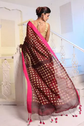 Maroon Handwoven Cotton Blend Soft Saree With Zari Woven Checked Box Design