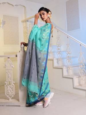 Sea Green Cotton Blend Handwoven Saree With Woven Floral Designs 3
