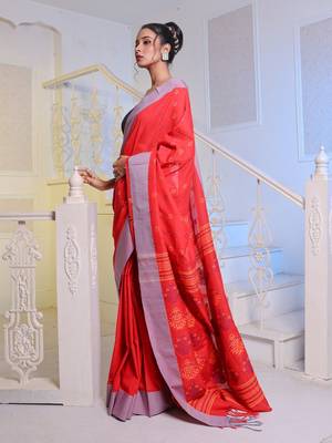 Red Cotton Soft Saree With Textured Designs 2