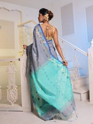 Grey Cotton Blend Handwoven Saree With Woven Floral Designs 3