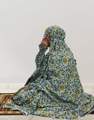 Ana sky blue yellow floral cotton namaz makhna 3