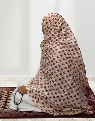Ana maroon floral cotton namaz dupatta 2