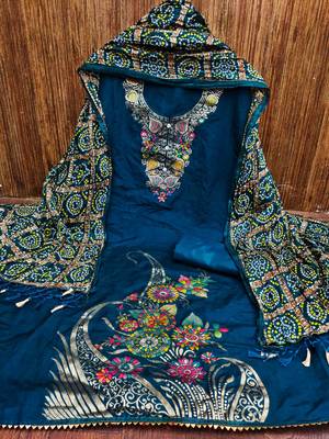 Banarasi meenakari jacquard dress material suit for women 4
