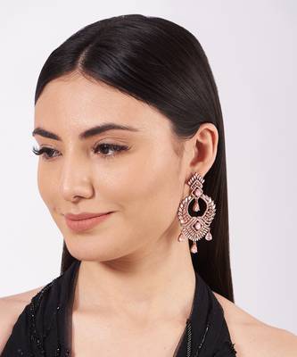Gold Drop Earrings 1