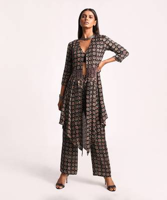 Black Lotus Pond Tunic Pant Set 1