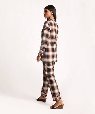 Maroon Andbeige Embroidered Plaid Blazer Pant Set 5