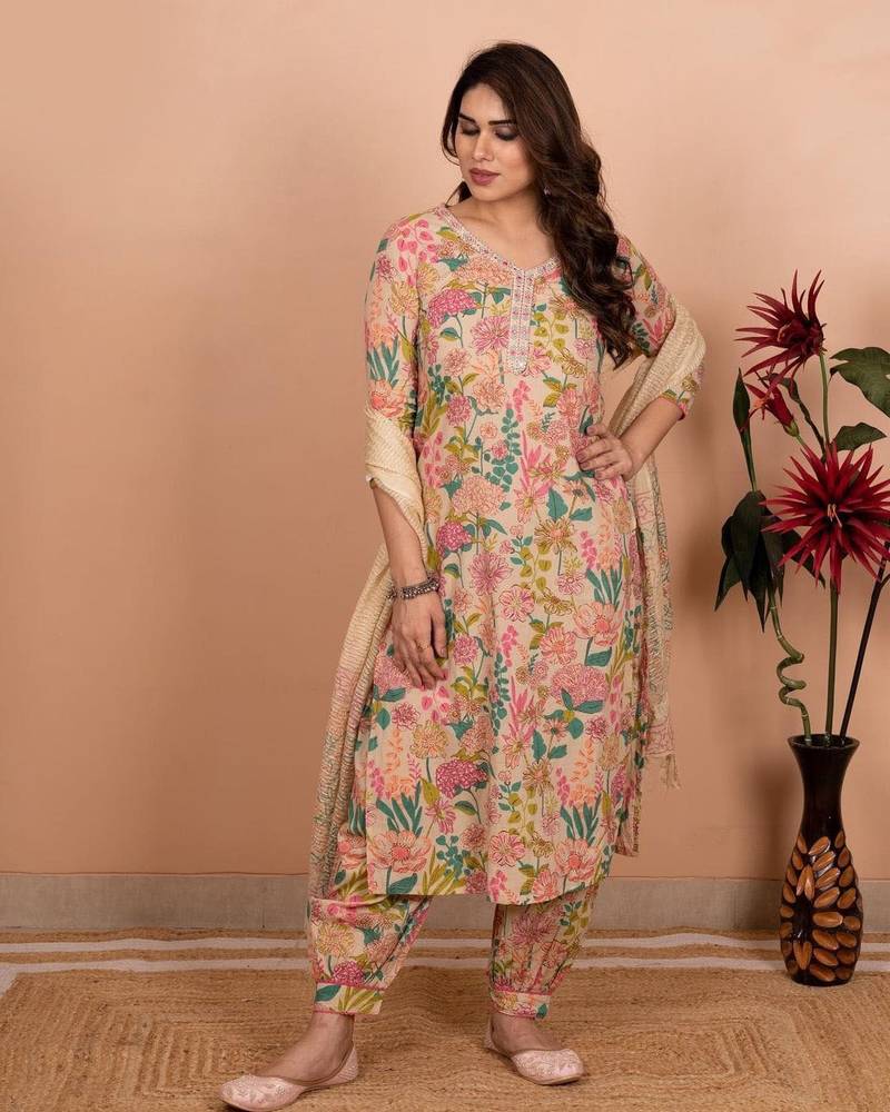 Women's Cotton Floral Print Straight Kurti Pant with Dupatta Set