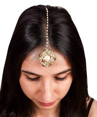 Pearl Maang-Tikka 1