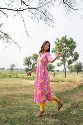 Pink cotton hand block printed kurta pant set 3